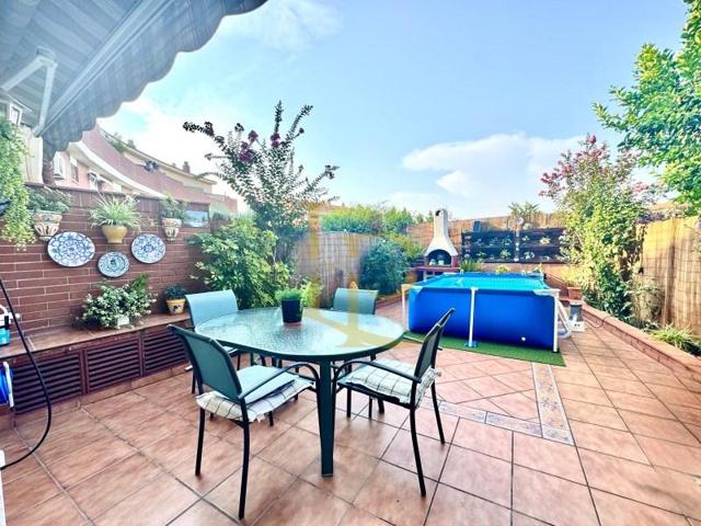 Bungalow en venta en Rubí photo 0