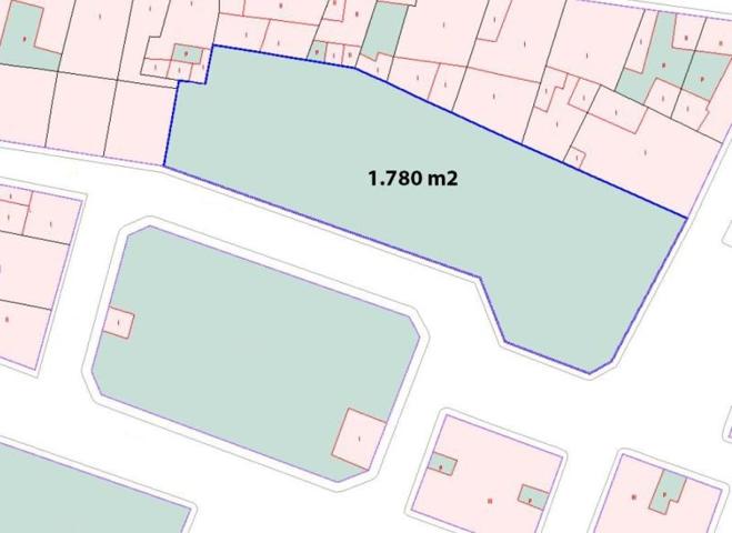 Terreno en venta en Valdepeñas, Plaza de los Enanitos photo 0