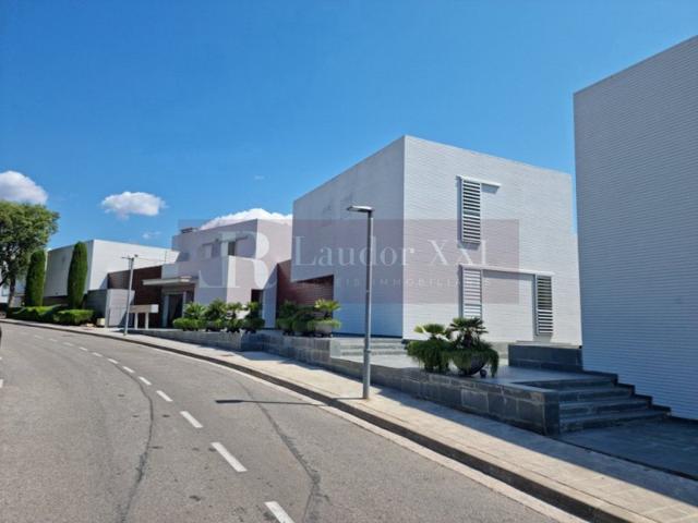 Duplex en venta en Sant Pere de Ribes, Sant Pere De Ribes photo 0