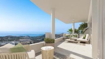 Apartamento en venta en Benalmádena, Benalmadena photo 0