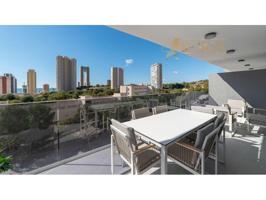 Apartamento en venta en Benidorm photo 0