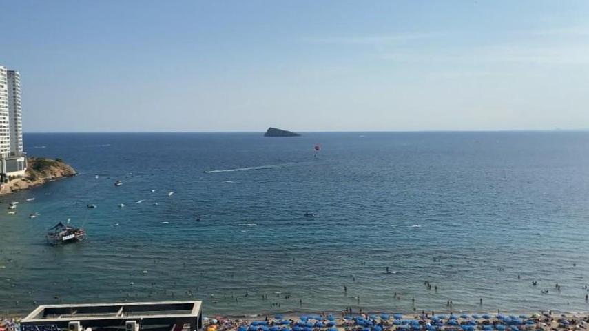 Apartamento en venta en Benidorm, Levante photo 0