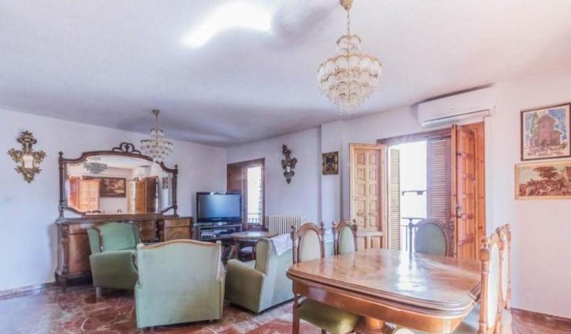 Piso en venta en Granada, CENTRO - San Matias photo 0