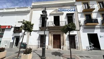 Casa en venta en Lebrija, Centro photo 0