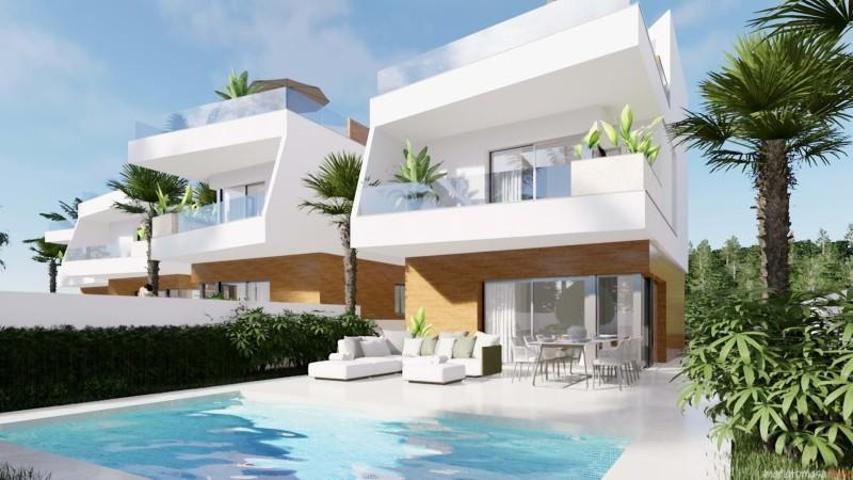 Chalet en venta en Pilar de la Horadada, Pilar de la Horadada photo 0