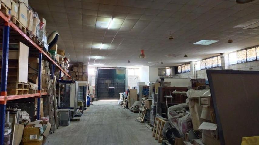 Nave industrial en venta en Sevilla, Polig.Industriales - La Red photo 0