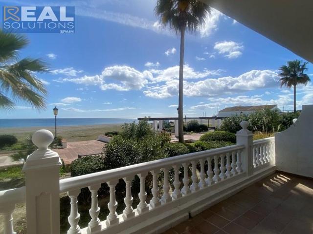 Apartamento en venta en Manilva photo 0