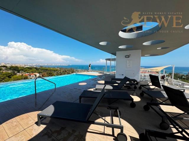 Apartamento en venta en Torrevieja photo 0