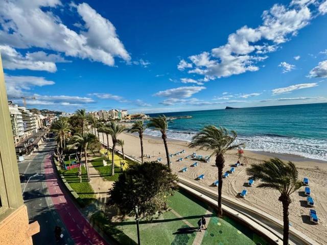 Apartamento en venta en Benidorm photo 0