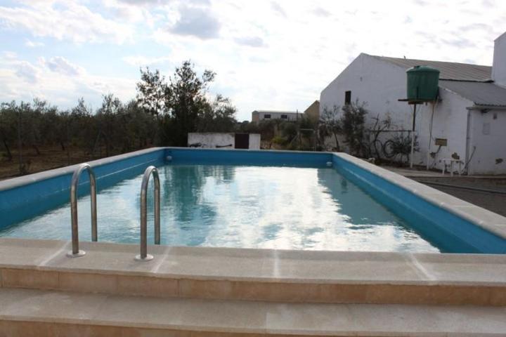 Chalet en venta en Utrera, Utrera photo 0