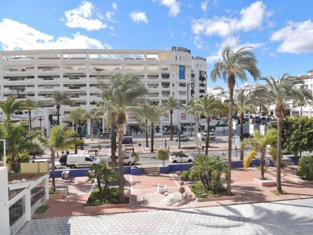 Apartamento en venta en Marbella, Puerto - Puerto Banús photo 0