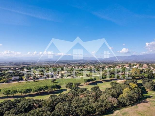 Terreno en venta en Peralada photo 0