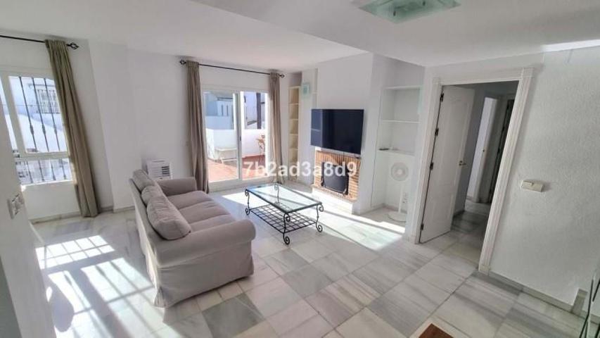 Aticos en venta en Marbella, Marbella photo 0