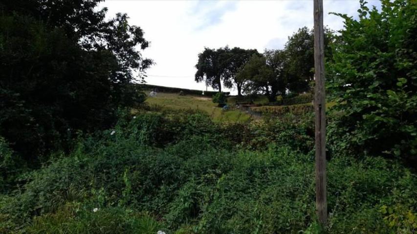 Terreno en venta en Oviedo, Oviedo photo 0