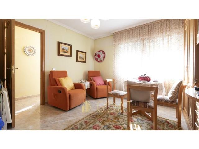 Chalet en venta en Cobeña photo 0