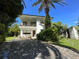 Casa en venta en Noja, Helgueras-El Brusco photo 0