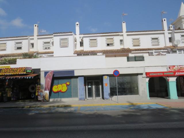 Local comercial en venta en Chiclana de la Frontera, La Barrosa photo 0