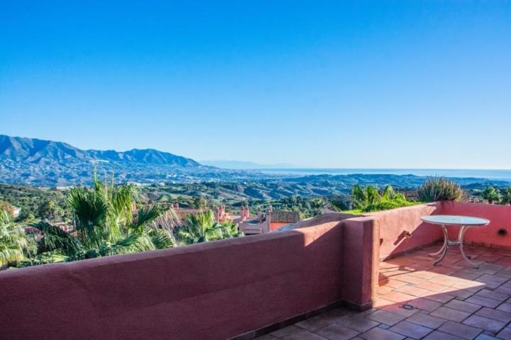 Aticos en venta en Marbella, Marbella photo 0