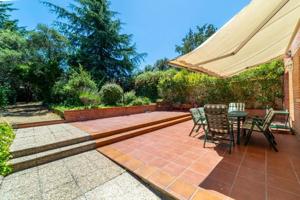 Chalet en venta en Moralzarzal, Moralzarzal photo 0