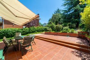 Chalet en venta en Moralzarzal, Moralzarzal photo 0