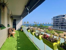 Apartamento en venta en Badalona photo 0