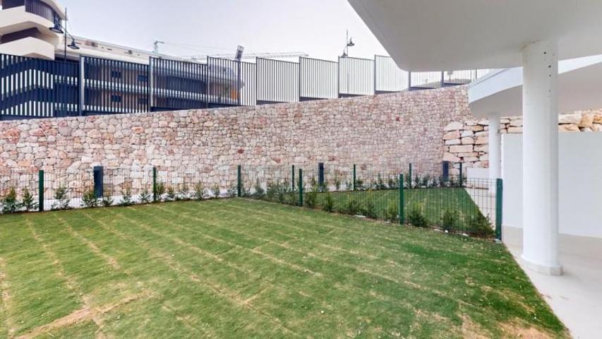 Piso en venta en Fuengirola, El Higueron photo 0