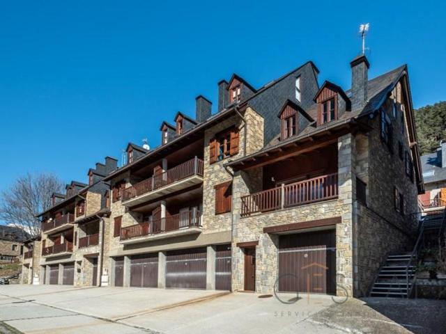 Casa en venta en Vielha e Mijaran photo 0