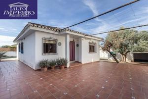 Casa en venta en Granada, Albaycin photo 0