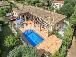 Casa en venta en Torroella de Fluvià, Vilacolum photo 0