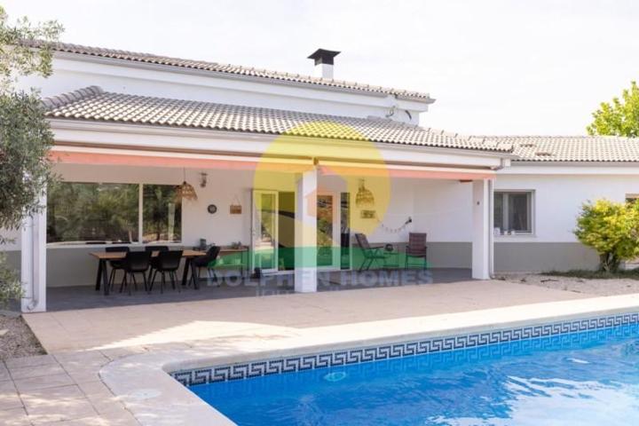 Chalet en venta en Biar, Biar photo 0