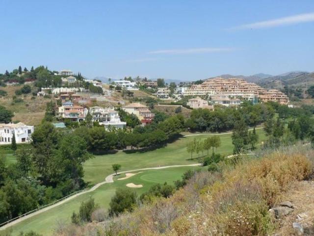 Terreno en venta en Marbella, Marbella photo 0