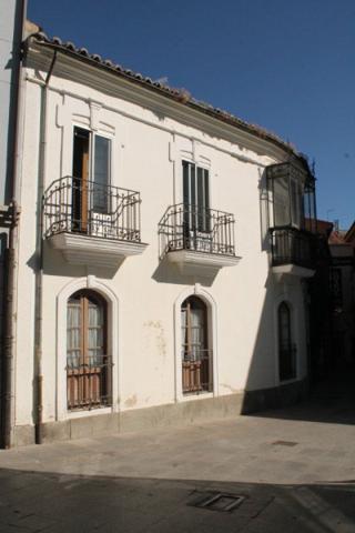 Chalet en venta en Ávila, Centro - Mercado Grande photo 0