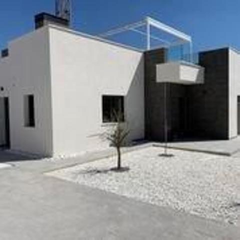 Casa con terreno en venta en Polop, Polop photo 0