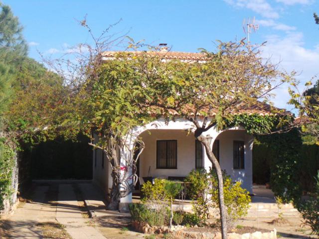 Chalet en venta en Orihuela Costa, La Zenia photo 0