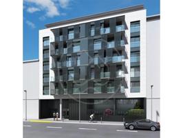 Piso en venta en Girona photo 0