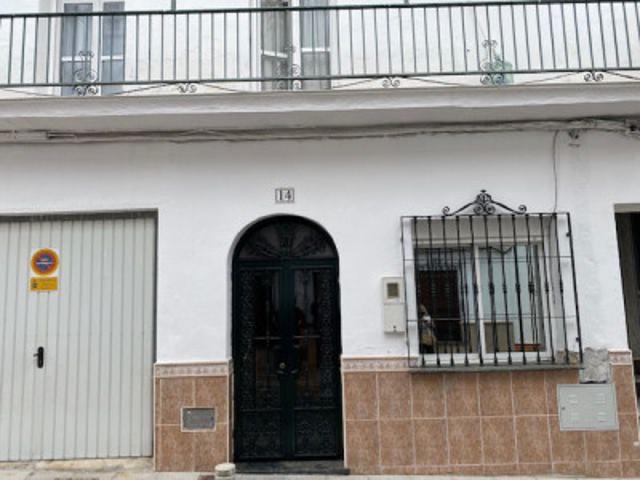 Casa en venta en Nerja, Centro - Balcon de Europa photo 0