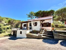 Chalet en venta en Begur photo 0