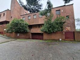 Adosada en venta en Galapagar, Galapagar photo 0