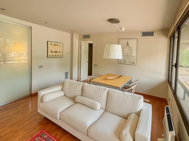 Apartamento en venta en Barcelona photo 0