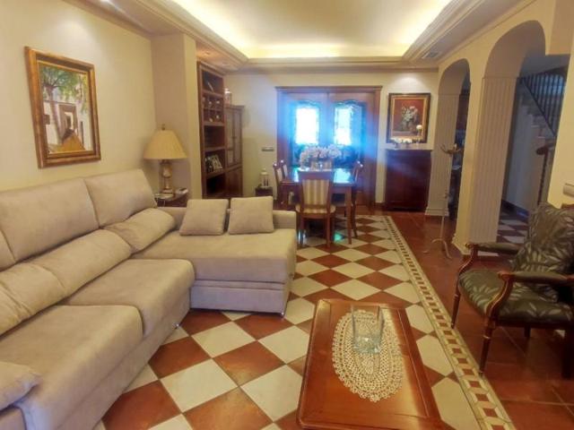 Apartamento en venta en Fuengirola, Fuengirola photo 0