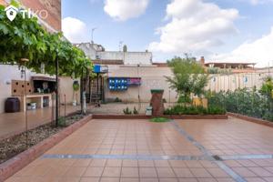 Chalet en venta en Rubí, Rubí photo 0