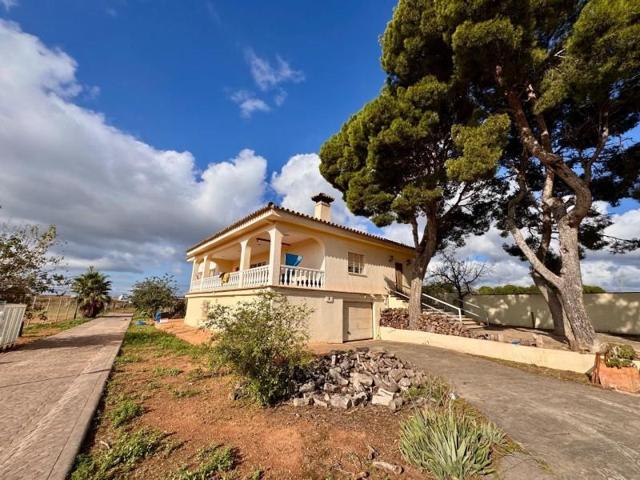 Chalet en venta en Bétera photo 0