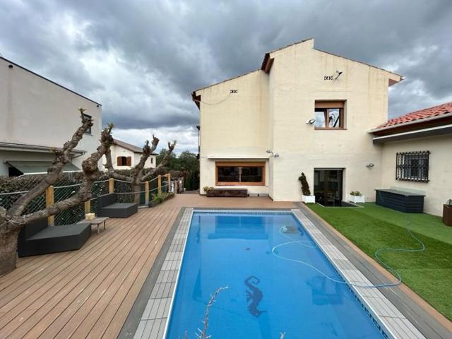 Chalet en venta en Tarragona, La Mora photo 0