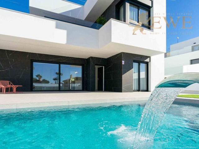 Chalet en venta en Rojales photo 0