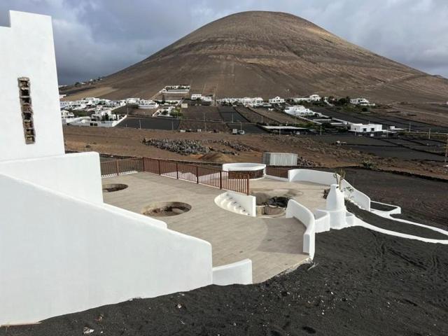 Casa en venta en San Bartolomé, San Bartolome photo 0