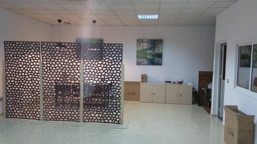 Nave industrial en venta en Sevilla, Polig.Industriales - La Red photo 0