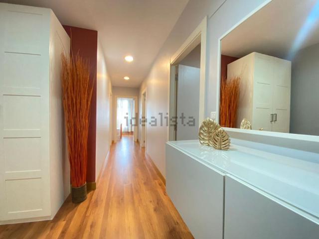 Piso en venta en Bilbao, Abando photo 0