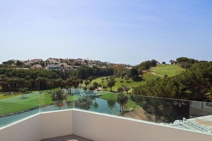 Adosada en venta en Benalmádena, Cortijo de Torrequebrada photo 0