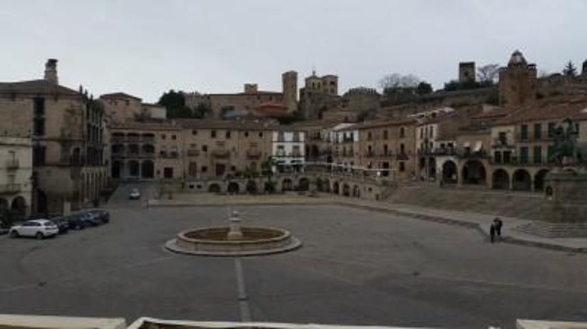 Casas de pueblo en venta en Trujillo, Plaza Mayor photo 0