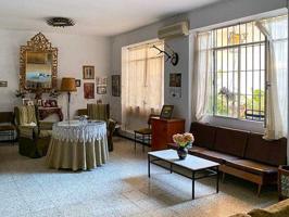 Adosada en venta en Dos Hermanas, Centro photo 0